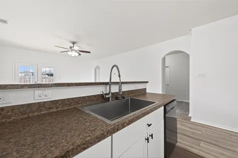 995 Lake View Circle W Brookshire TX 77423