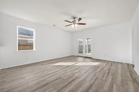 995 Lake View Circle W Brookshire TX 77423