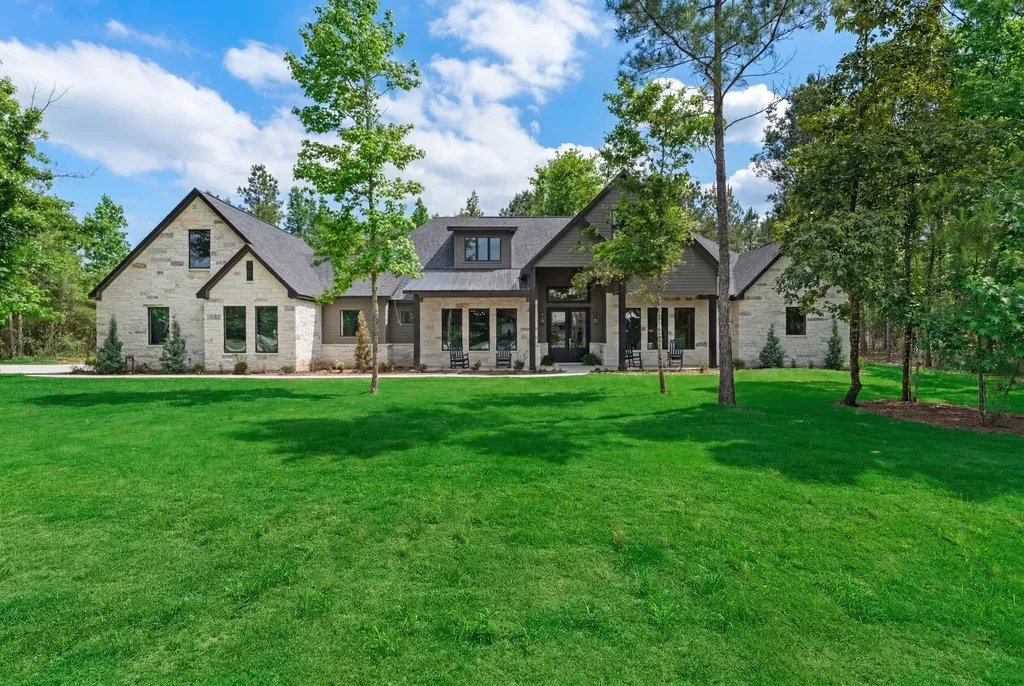 7002 Bowie Court Montgomery TX 77316