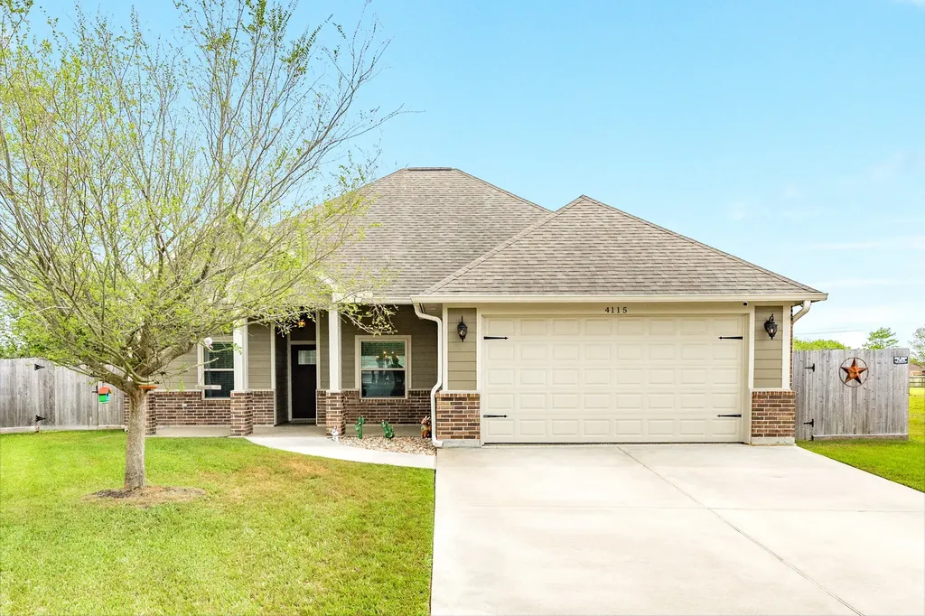 4115 Twin Drive W Santa Fe TX 77510