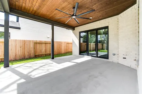 1504 Story Street Houston TX 77055
