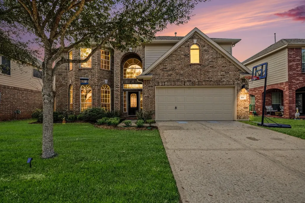 806 Dawn Ridge Way Seabrook TX 77586