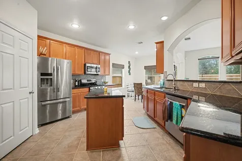 806 Dawn Ridge Way Seabrook TX 77586