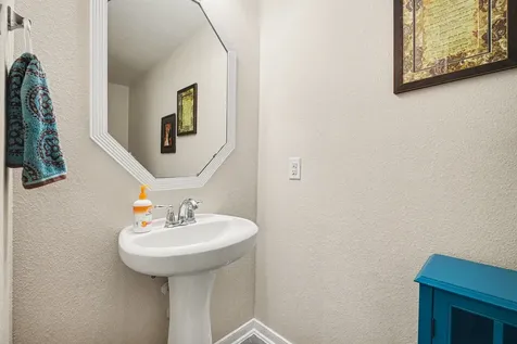 806 Dawn Ridge Way Seabrook TX 77586