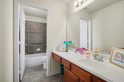 806 Dawn Ridge Way Seabrook TX 77586