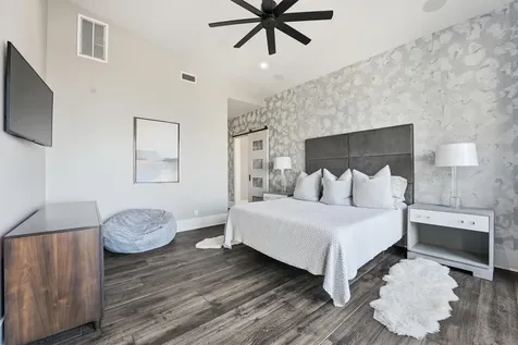 1721 Bayou Shore Drive Galveston TX 77551