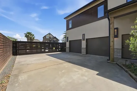 1721 Bayou Shore Drive Galveston TX 77551