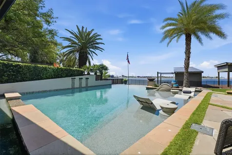 1721 Bayou Shore Drive Galveston TX 77551