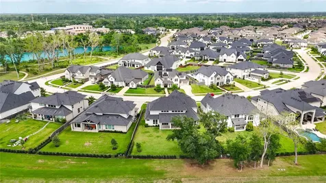 10318 Fountain Shore Drive Missouri City TX 77459