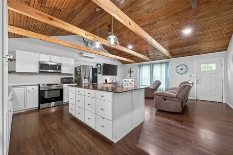 241 Quail Creek Drive Cleveland TX 77328