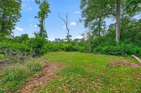 241 Quail Creek Drive Cleveland TX 77328