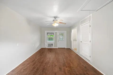 1519 Everitt Street Navasota TX 77830