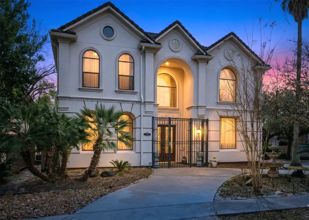 4039 Browning Street West University Place TX 77005