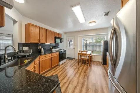 22614 Willow Branch Tomball TX 77375