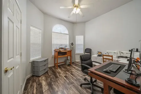 22614 Willow Branch Tomball TX 77375