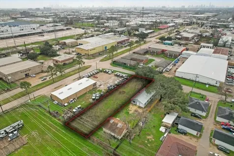 5714 Gardendale Drive Houston TX 77092
