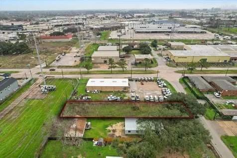 5714 Gardendale Drive Houston TX 77092