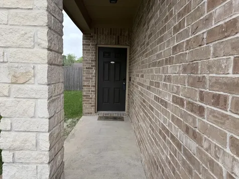 2307 Cloudy Bay Drive Fresno TX 77545