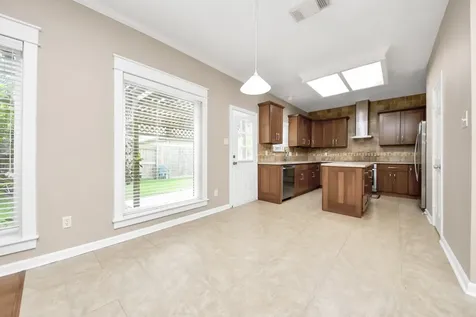 114 Lindencrest Court Sugar Land TX 77479