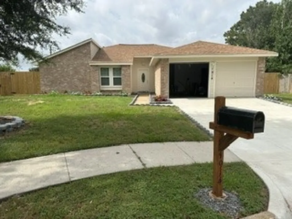1914 Quail Green Court Missouri City TX 77489