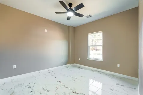 408 County Road 3414 Cleveland TX 77327