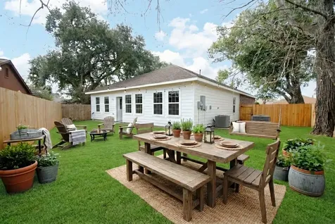 1818 Ripple Creek Drive Missouri City TX 77489