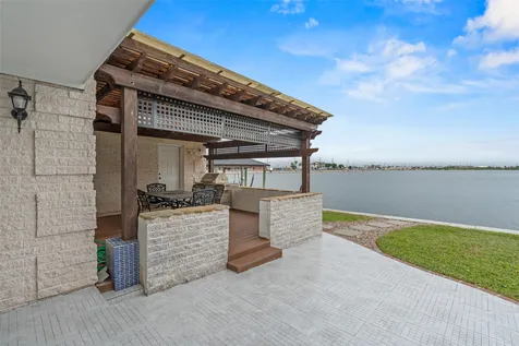 36 S Shore Drive Galveston TX 77551
