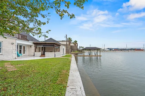 36 S Shore Drive Galveston TX 77551
