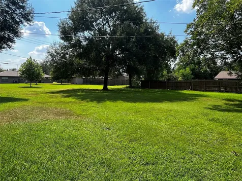 416 Azalea Drive Baytown TX 77520