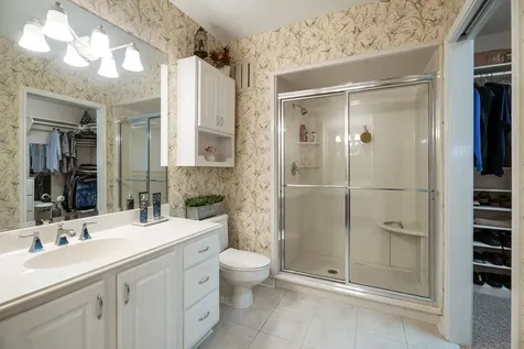 1401 E Beach Drive 511/512 Galveston TX 77550