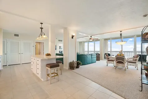 1401 E Beach Drive 511/512 Galveston TX 77550
