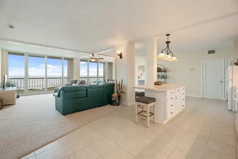 1401 E Beach Drive 511/512 Galveston TX 77550