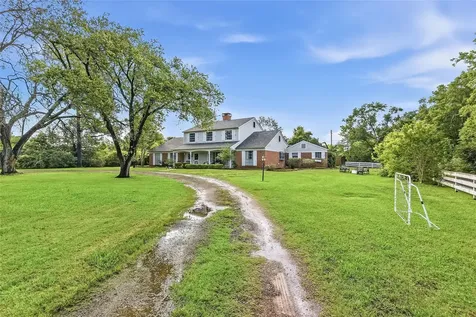 583 Lazy Lane Madisonville TX 77864