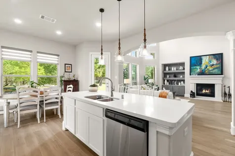 18 Trailing Lantana Place The Woodlands TX 77354