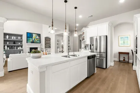 18 Trailing Lantana Place The Woodlands TX 77354