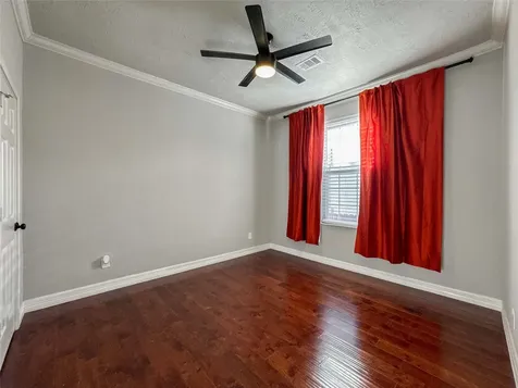 3715 Avenue O 1/2 Galveston TX 77550