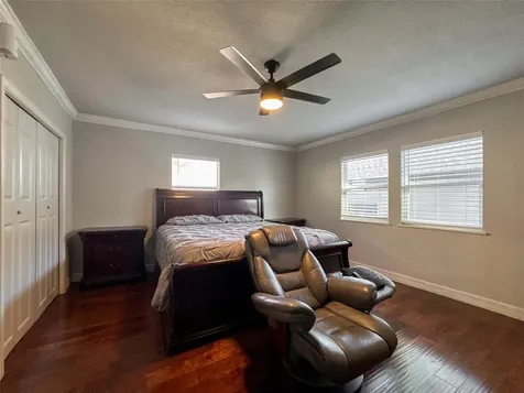 3715 Avenue O 1/2 Galveston TX 77550