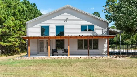 9902 Crestwater Circle Magnolia TX 77354