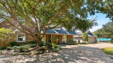 9902 Crestwater Circle Magnolia TX 77354