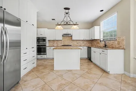 2212 Palm Lagoon Drive League City TX 77573