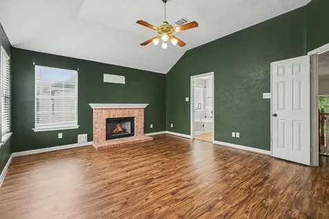 2212 Palm Lagoon Drive League City TX 77573