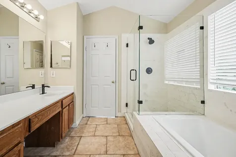 2212 Palm Lagoon Drive League City TX 77573