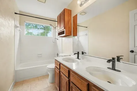 2212 Palm Lagoon Drive League City TX 77573