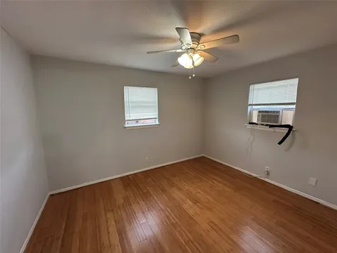 4911 Delano Street 1 Houston TX 77004