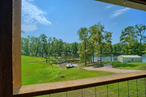 181 Lake Street Burkeville TX 75932