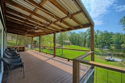181 Lake Street Burkeville TX 75932