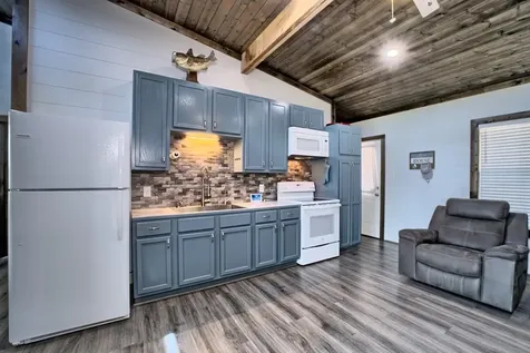 181 Lake Street Burkeville TX 75932
