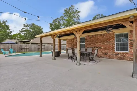 735 Broad Ripple Drive Houston TX 77336