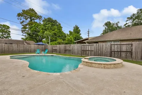 735 Broad Ripple Drive Houston TX 77336