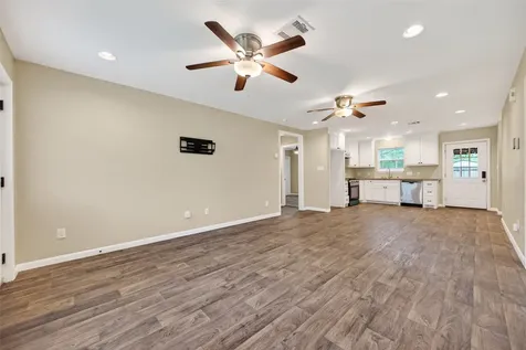 1708 And 1702 Sycamore Avenue Bay City TX 77414